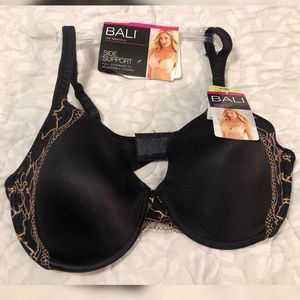 🌸 NWT BALI Full Coverage Support Bra Size: 42B 🌸